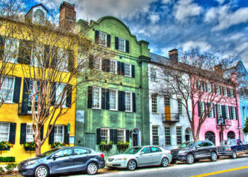 San Francisco – Charleston, South Carolina (and vice versa). 6 (Basic Economy) / 6 (Regular Economy). Roundtrip, including all Taxes – The Flight Deal