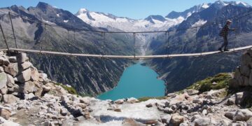 Incredible Ideas for Mountain Escapes