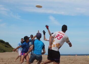 Ultimate Travel Guides for Honeymooners