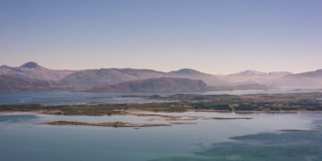 Breathtaking Cliffside Adventures to Experience