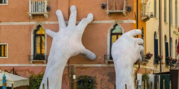 Incredible Arctic Destinations for Exploration