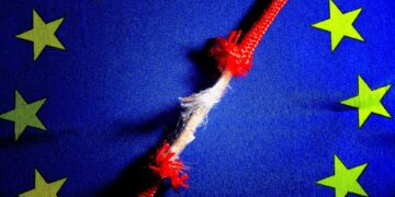 Ultimate Travel Guides for Scenic Waterfalls