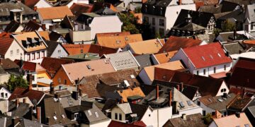 Top Travel Guides for Adventure Photography