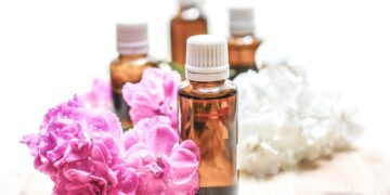 Essential Tips for Handling Currency Safely