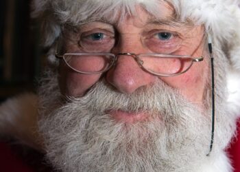 Ultimate Travel Guides for Cultural Festivals