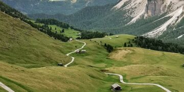 How Travel Trends Are Shaping the Future of Tourism