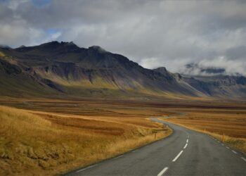 Travel Safety Tips for Solo Women Travelers