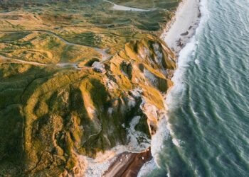 Best Destinations for Rock Climbing Adventures