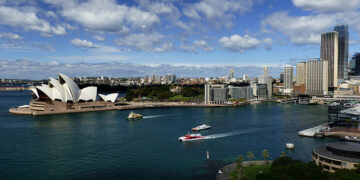 San Francisco – Sydney, Australia. 7 (Basic Economy) / 9 (Regular Economy). Roundtrip, including all Taxes – The Flight Deal