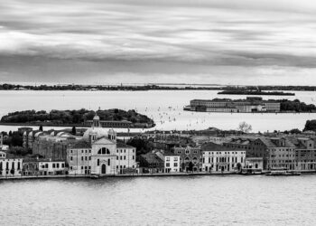 Incredible Waterfall Treks to Experience