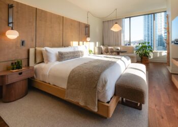 1 Hotel Seattle now taking reservations