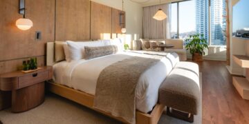 1 Hotel Seattle now taking reservations