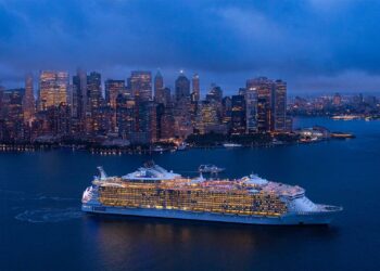 Oasis of the Seas cruise ship review