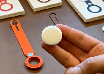 American becomes final Big 3 airline to add AirTag tracking