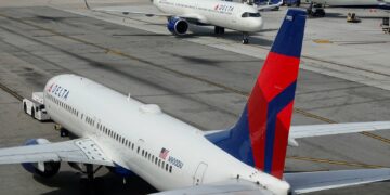 Delta SkyMiles: Complete guide to earning, redeeming and elite status