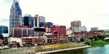 San Francisco – Nashville, Tennessee (and vice versa). 8 (Basic Economy) / 8 (Regular Economy). Roundtrip, including all Taxes – The Flight Deal