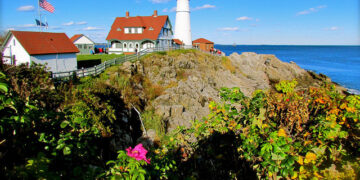 San Francisco – Portland, Maine (and vice versa). 8 (Basic Economy) / 6 (Regular Economy). Roundtrip, including all Taxes – The Flight Deal