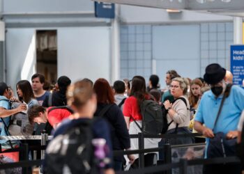 10 ways to get through airport security faster in 2025