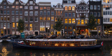 San Francisco – Amsterdam, Netherlands. 4 (Basic Economy) / 4 (Regular Economy). Roundtrip, including all Taxes – The Flight Deal