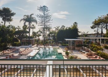 A new Spanish Kimpton on the Mediterranean, a Four Seasons ‘White Lotus’ jet and other hotel news you missed