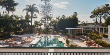 A new Spanish Kimpton on the Mediterranean, a Four Seasons ‘White Lotus’ jet and other hotel news you missed