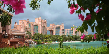 San Francisco – Nassau, Bahamas. 4 (Basic Economy) / 4 (Regular Economy). Roundtrip, including all Taxes – The Flight Deal