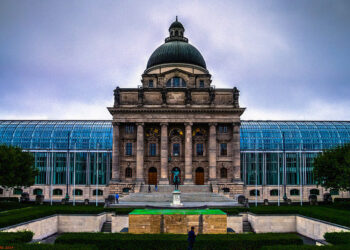 San Francisco – Munich, Germany. 9 (Basic Economy) / 5 (Regular Economy). Roundtrip, including all Taxes – The Flight Deal