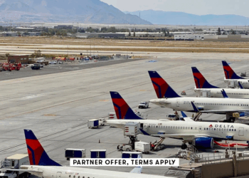 Delta SkyMiles Reserve Business card review: Complimentary Sky Club access