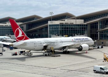 Win 1 million miles by flying Turkish Airlines to 6 continents