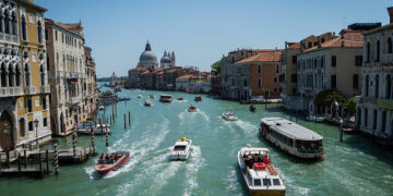 San Francisco – Venice, Italy. 1 (Basic Economy) / 1 (Regular Economy). Roundtrip, including all Taxes – The Flight Deal