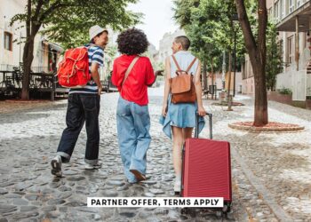 How to use the Delta Stays credit on the Delta Amex cards