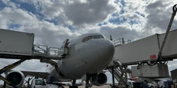 American Airlines eyes AI to help with filing airfare