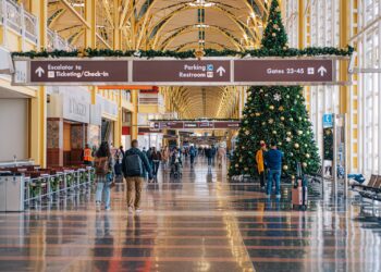 Why now is the time to start booking holiday flights for the best deals