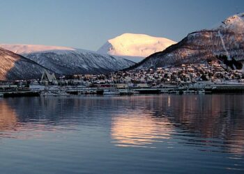 Newark – Tromsø, Norway. 7 (Basic Economy) / 7 (Regular Economy). Roundtrip, including all Taxes – The Flight Deal