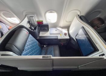 What is dynamic award pricing?