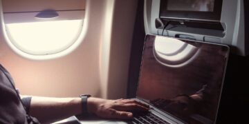 Guide to airlines with free Wi-Fi